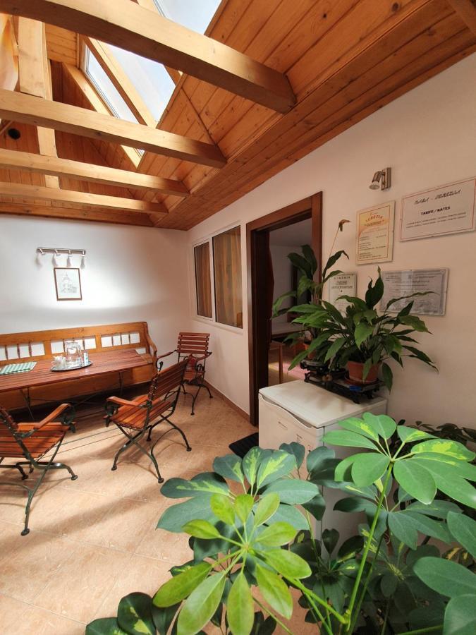 فندق Casa Terezia براشوف المظهر الخارجي الصورة