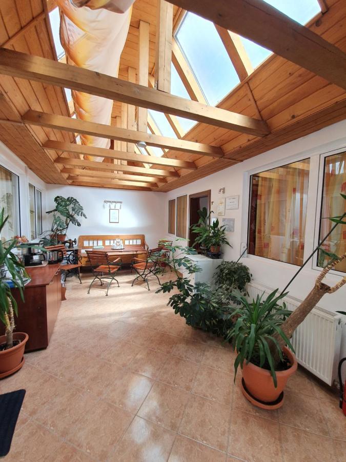 فندق Casa Terezia براشوف المظهر الخارجي الصورة